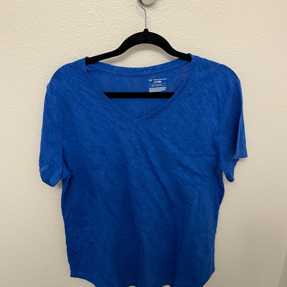 tek gear Tops - Tek Gear Blue Fitted Short Sleeve T-Shirt
